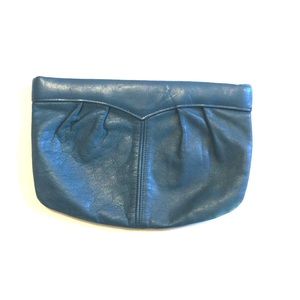 ANTONIA vintage clutch